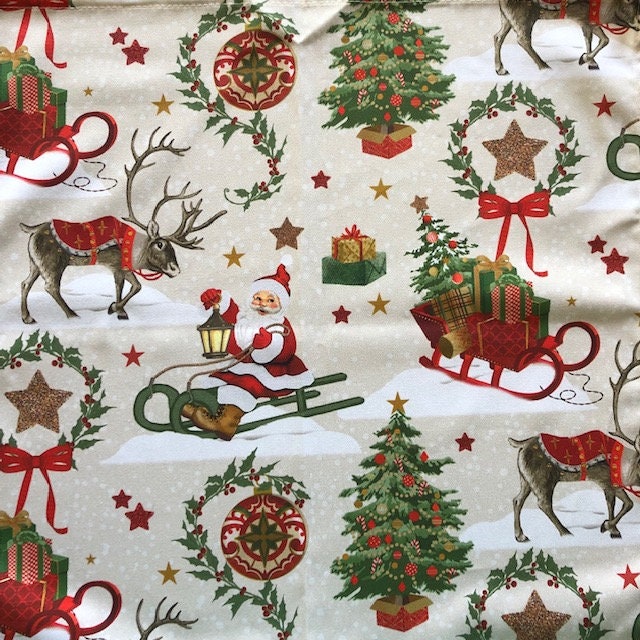 Set of Napkins cotton holiday Christmas Santa Claus pattern from Provence France