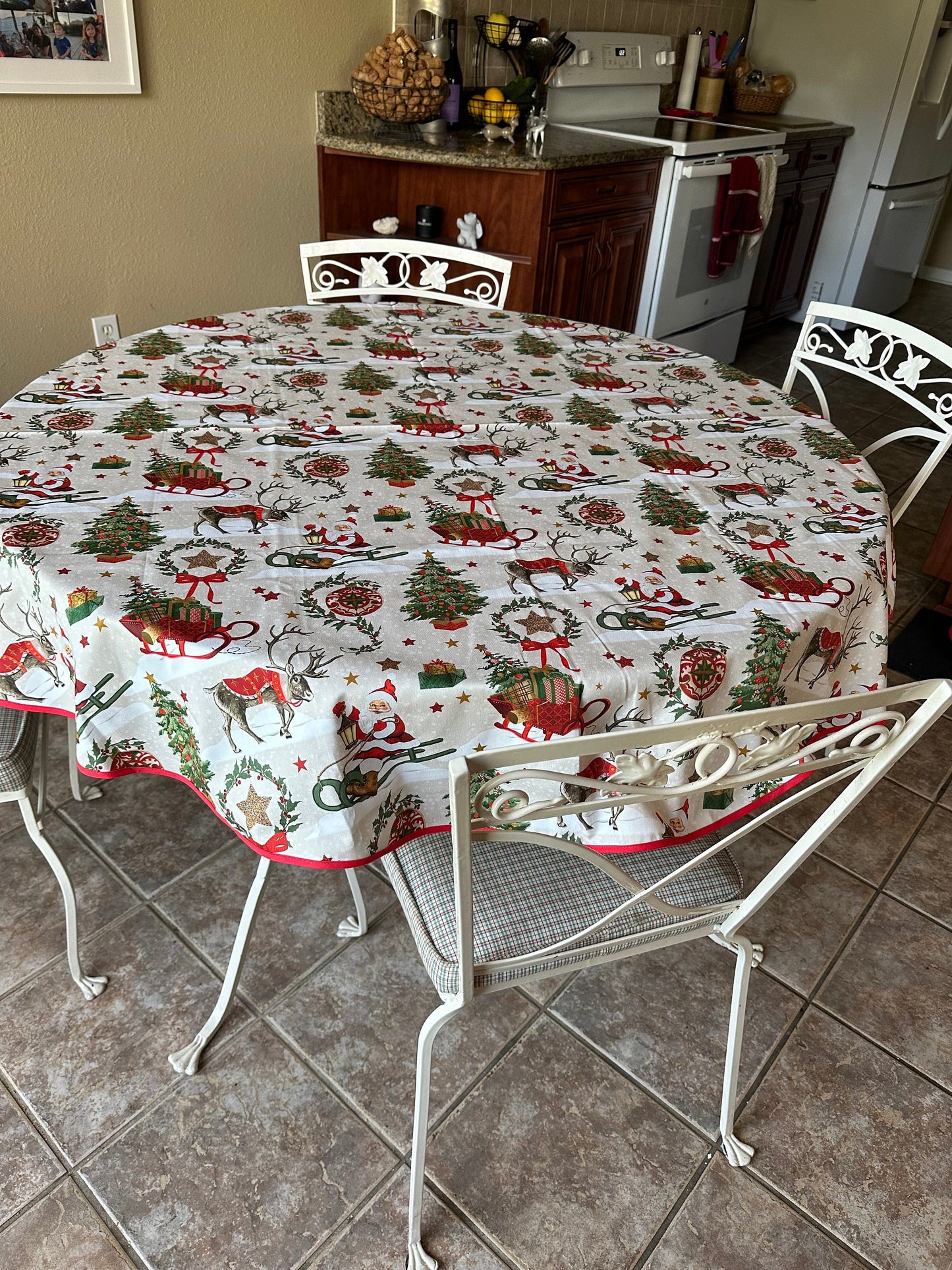 Round 61" cotton French Provence tablecloth Christmas pattern
