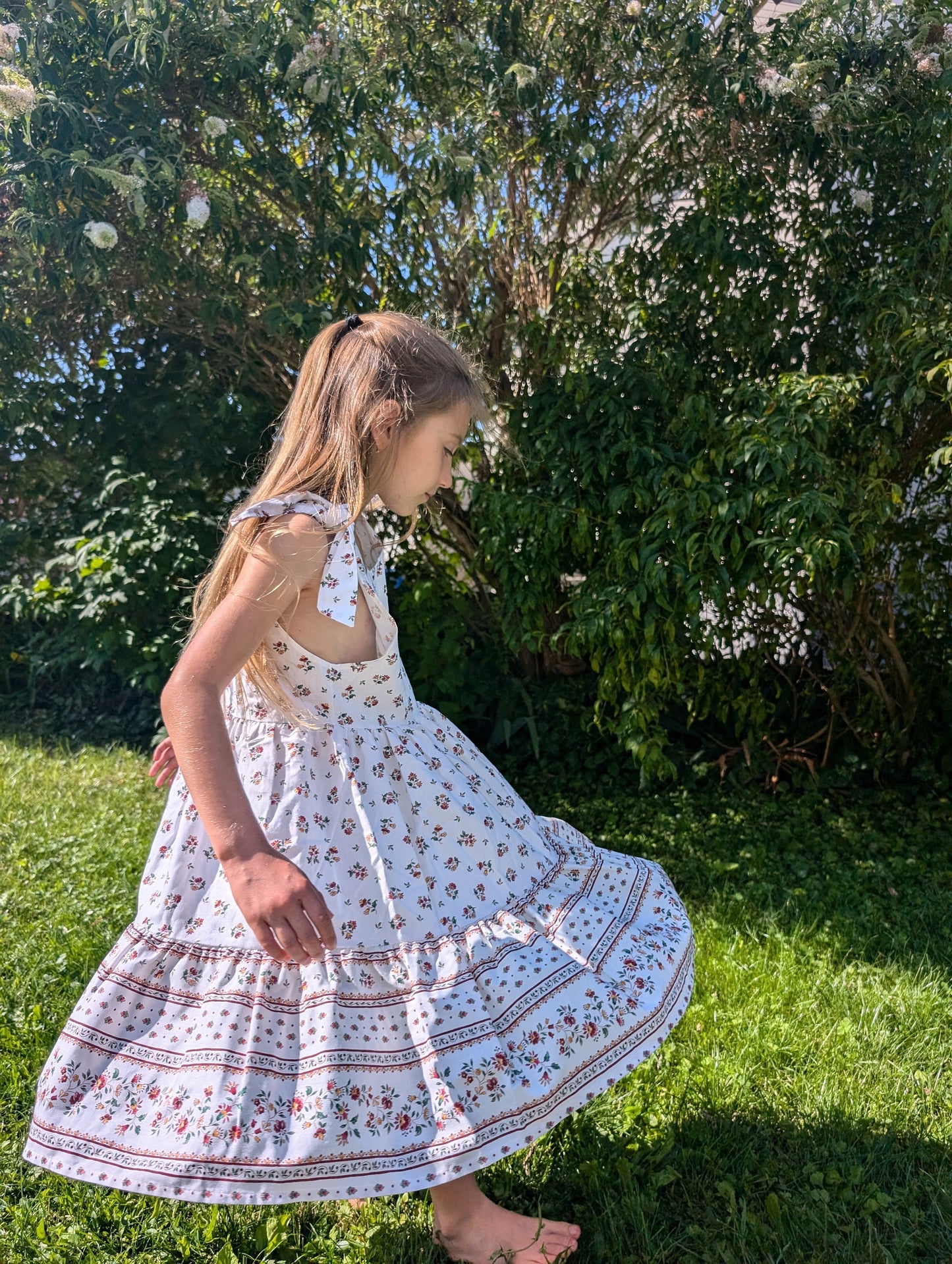 Adorable French Sundress Cotton Girls Made in France Kid Size Wild Flowers Off White Yellow
