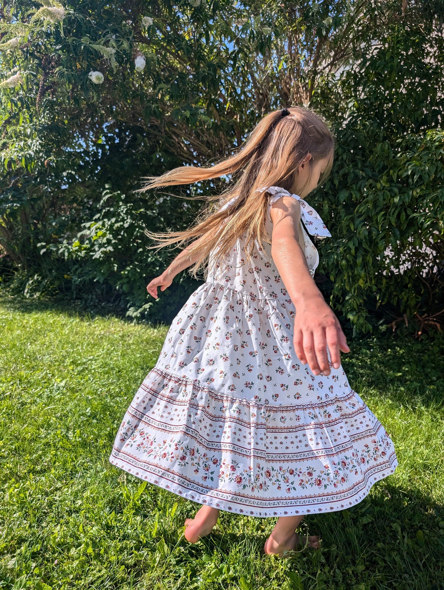 Adorable French Sundress Cotton Girls Made in France Kid Size Wild Flowers Off White Yellow