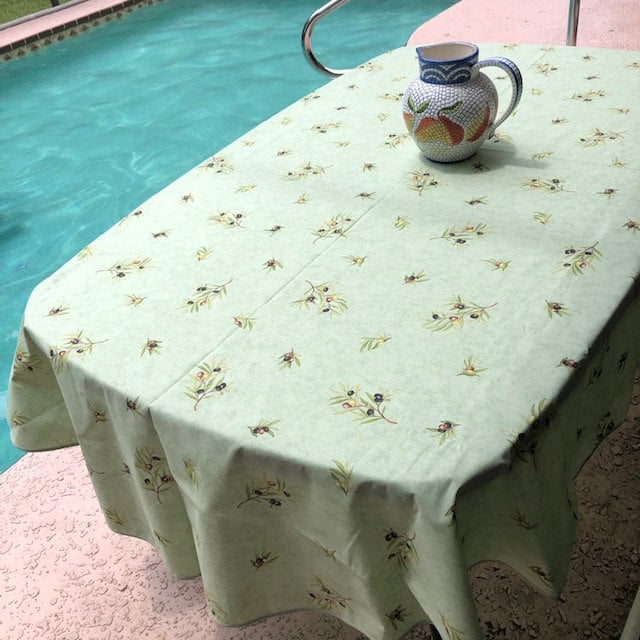 Oval 78" or 98'' Tablecloth - Clos des Oliviers Green All Over