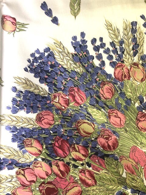Round 70'' coated or cotton France Provence tablecloth Rose Lavender