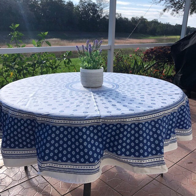 Round 70" Tablecloth - Sormiou Blue