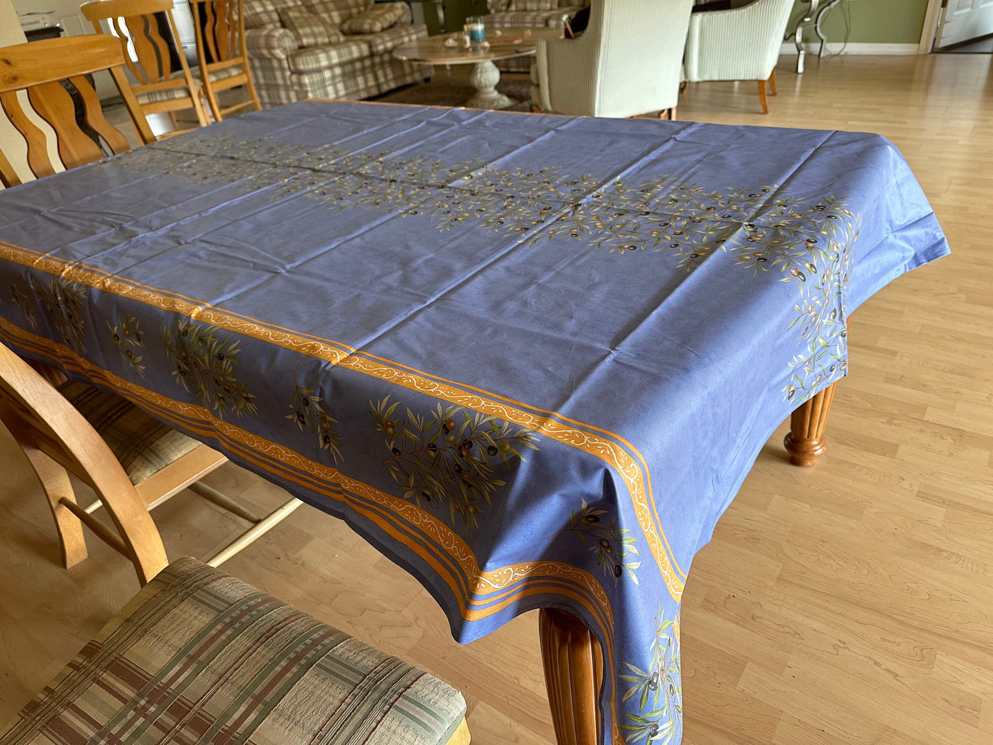 Rectangular 47, 78", 98" or 137" Tablecloth - Clos des Oliviers Blue