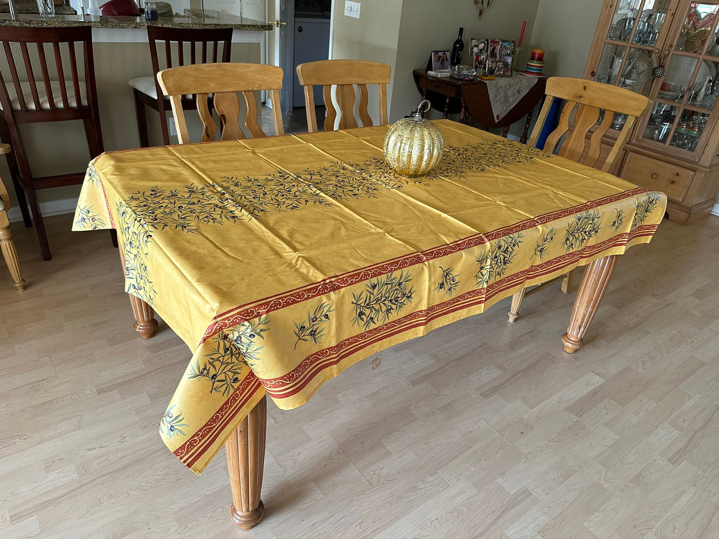Rectangular 78", 98", 118" or 137" Tablecloth - Clos des Oliviers Yellow