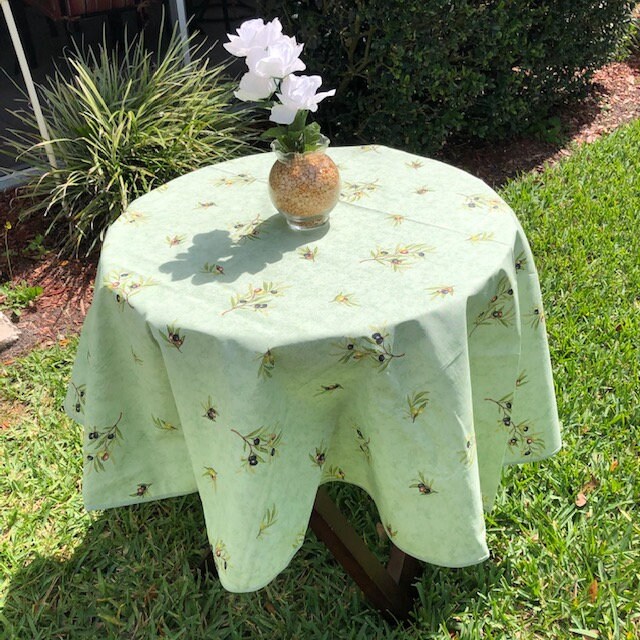 Round 61" coated or cotton French Provence tablecloth Green