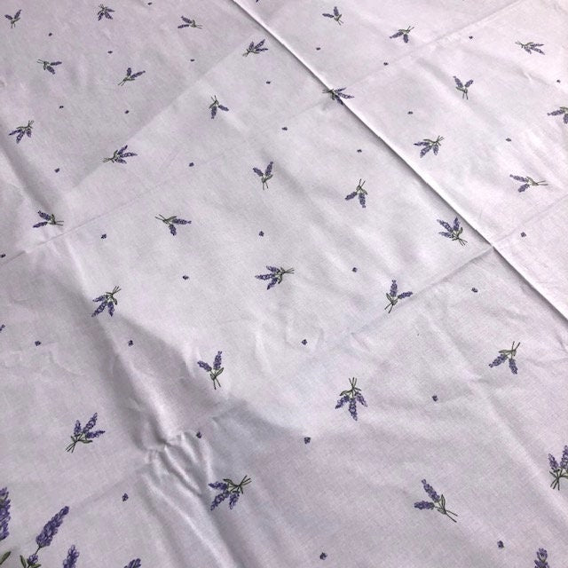 Round Tablecloth 70" Coated French Provence Lavender Pattern