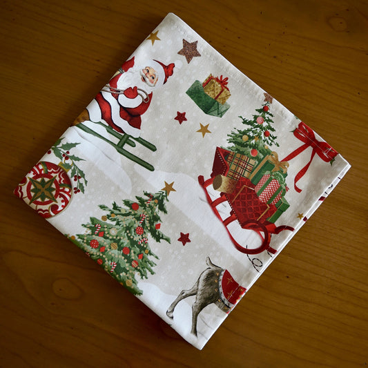 Set of Napkins cotton holiday Christmas Santa Claus pattern from Provence France