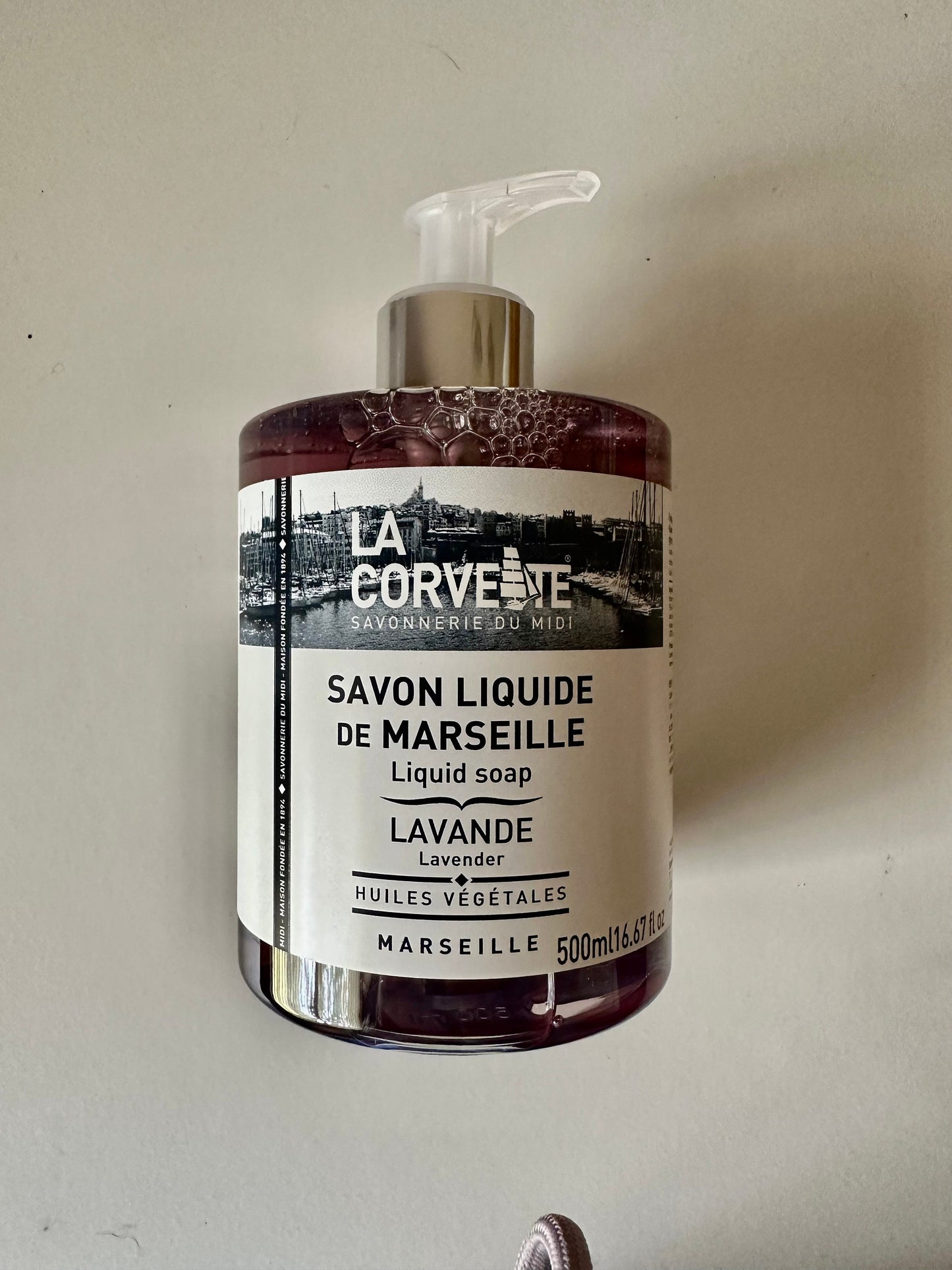 Liquid soap of Marseille Lavender, Olive or Verbena scents with pump