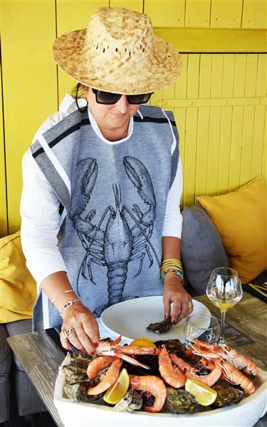 French Lobster Bib – Jacquard Cotton, Water-Repellent | Made in Provence