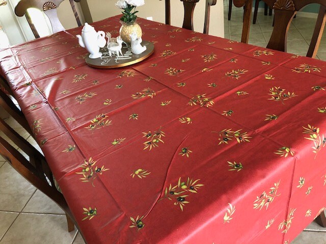 Rectangular 118" Tablecloth - Clos des Oliviers Red All Over