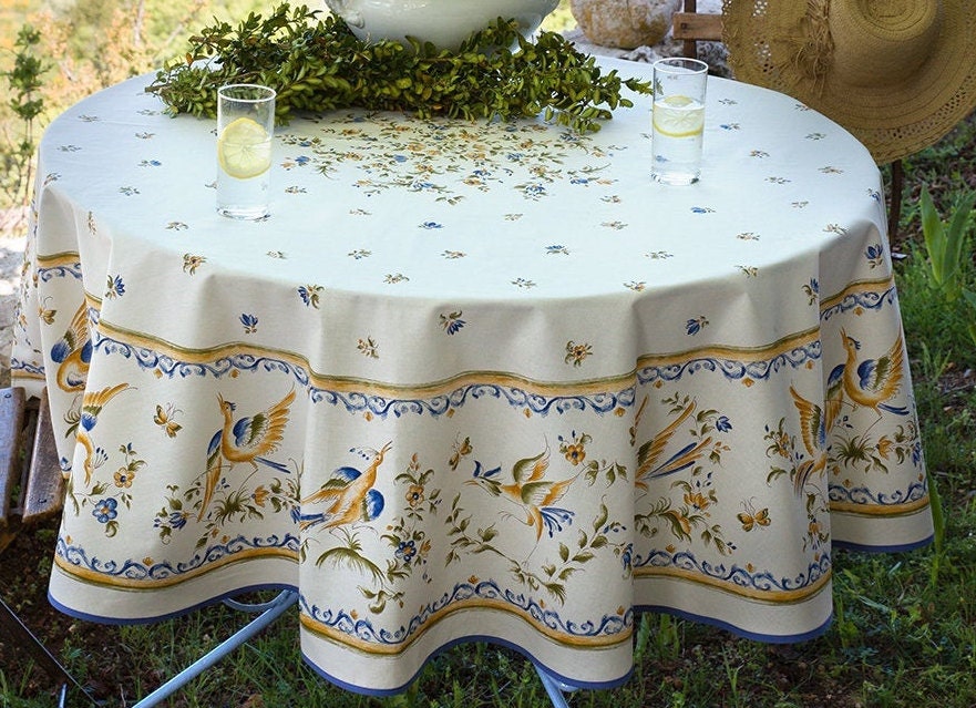 Round 70" Tablecloth - Moustiers Blue