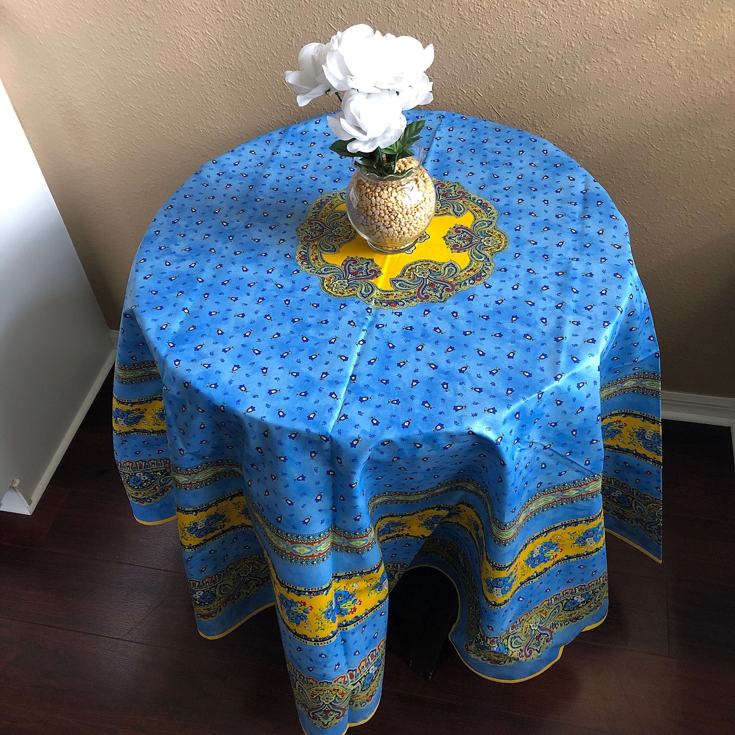 Round 70" Tablecloth - Tradition Blue