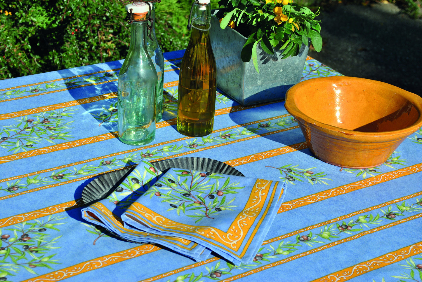 Rectangular 47" Tablecloth - Clos des Oliviers Blue