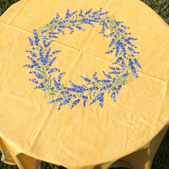 Round 70" Tablecloth - Valensole Yellow