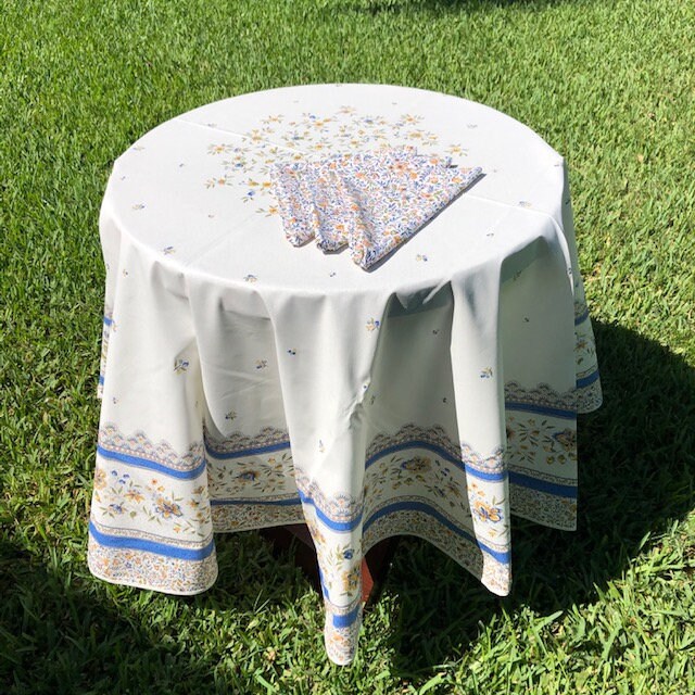 Round 70" Tablecloth - Beaucaire Blue