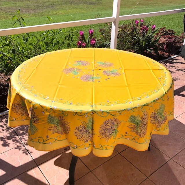 Round 70" Tablecloth - Lavender Bouquet Yellow