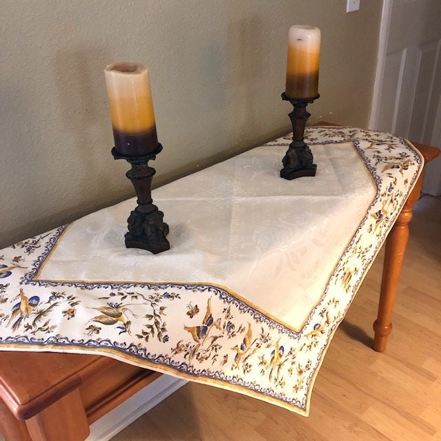 Square 40" Table Cover - Moustiers