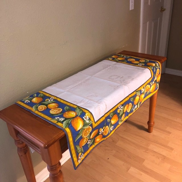 Square 40" Table Cover - Lemon Blue