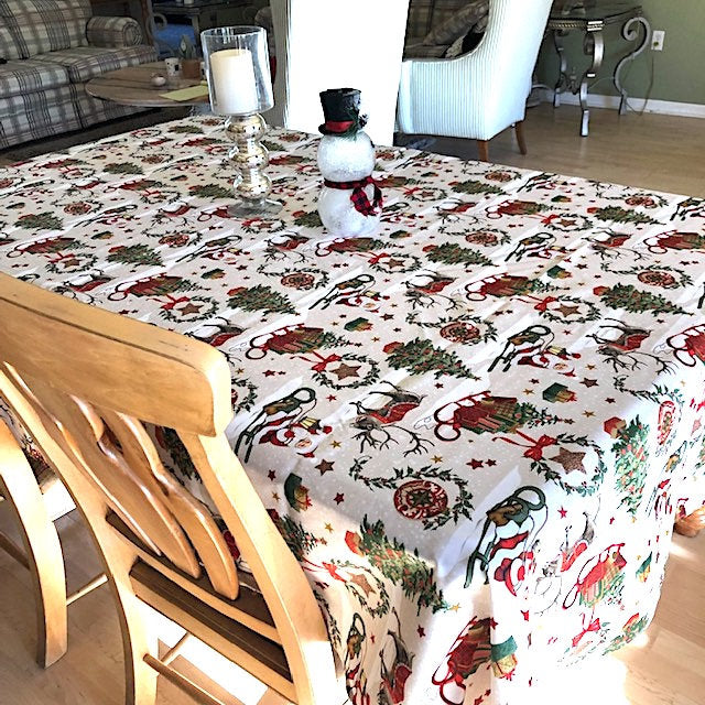 Rectangular 78" or 98" Tablecloth - Santa