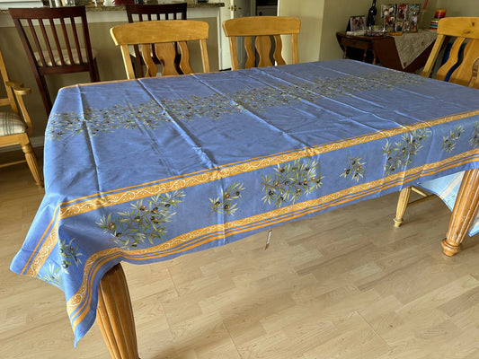 Rectangular 47, 78", 98" or 137" Tablecloth - Clos des Oliviers Blue